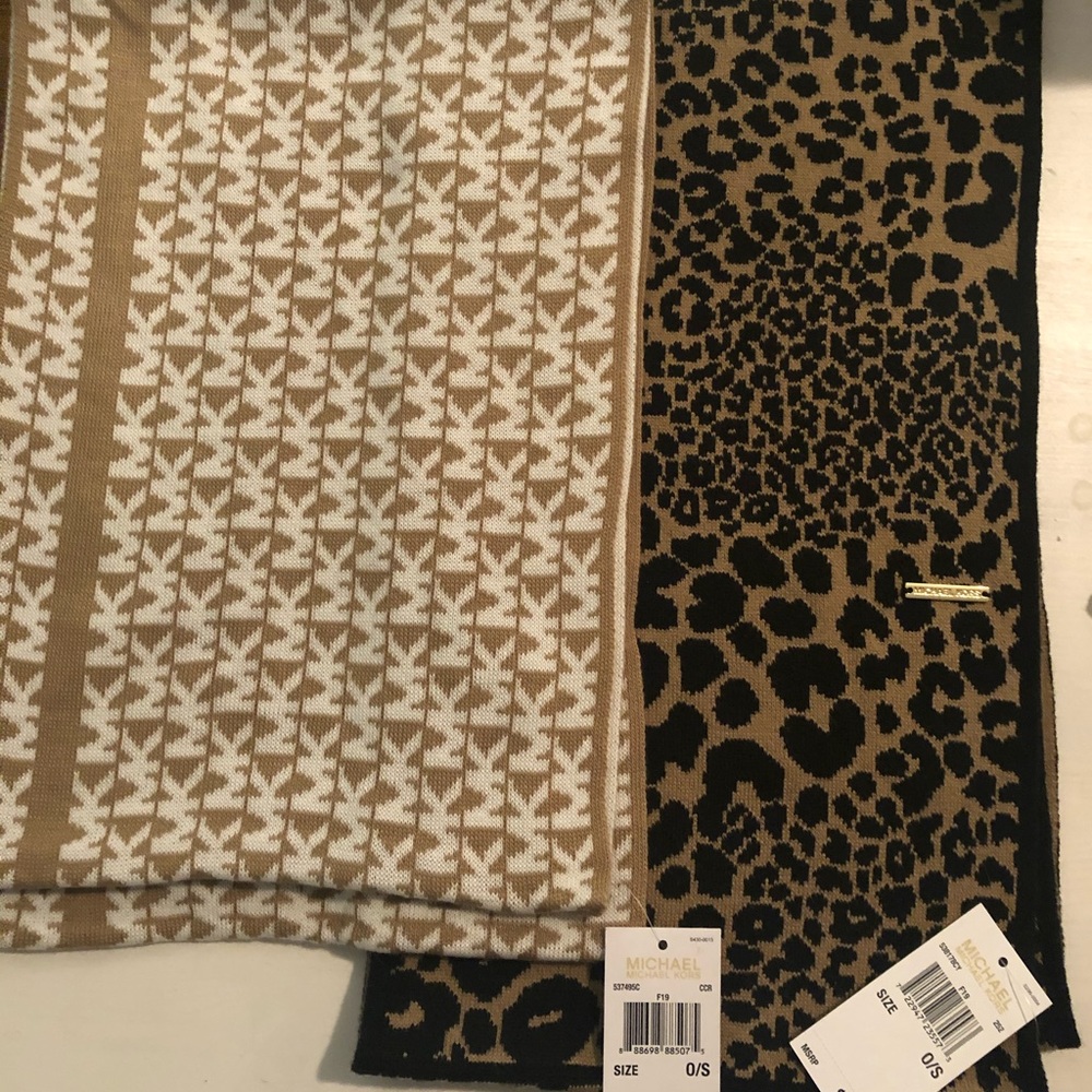 NWT Michael Kors Scarves